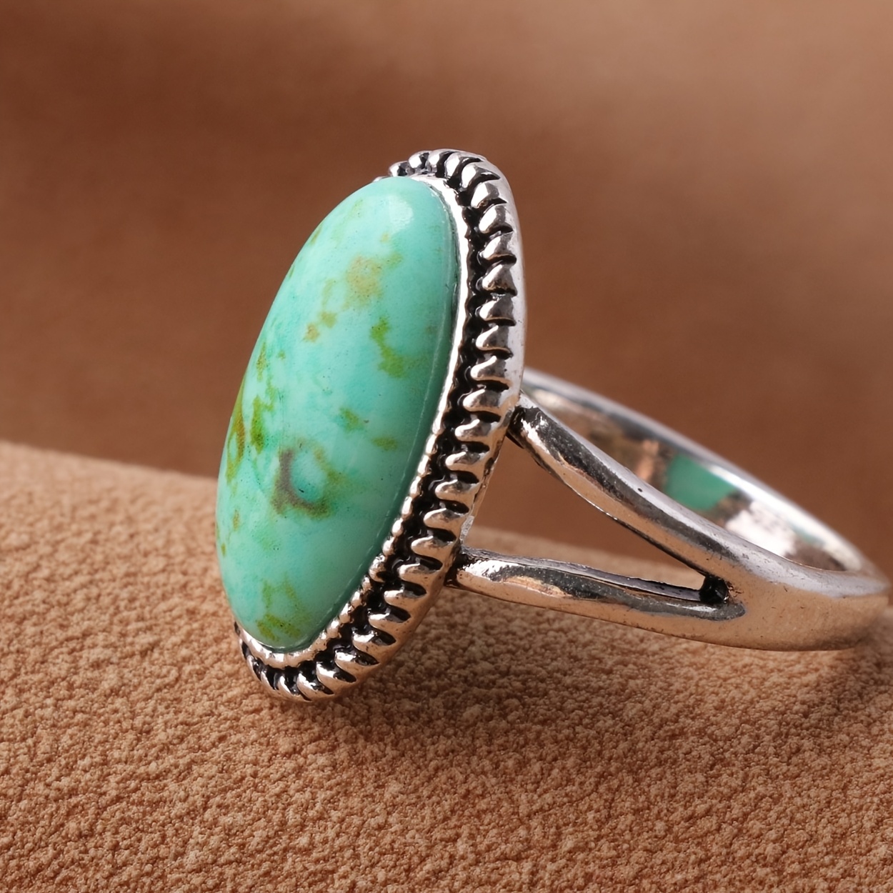 Vintage Oval Turquoise-Effect Printed Ring