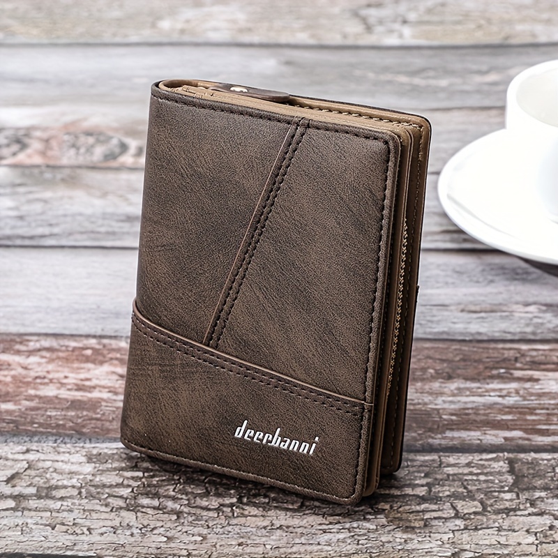 Vintage-inspired Men's Bifold Wallet With Chain Detail - Sleek Faux Leather