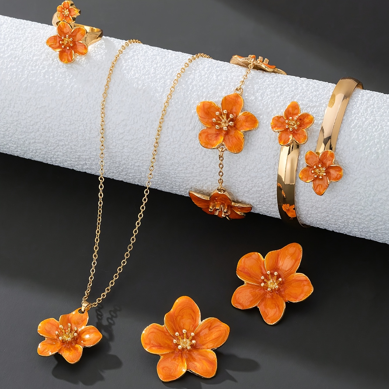 Image of 6pcs Piece Set Women's Jewelry Set Vitality Dopamine Style Handmade Petal Flower Pendant Necklace Earrings Bracelet Ring Bracelet Women's Jewelry Set Combined And