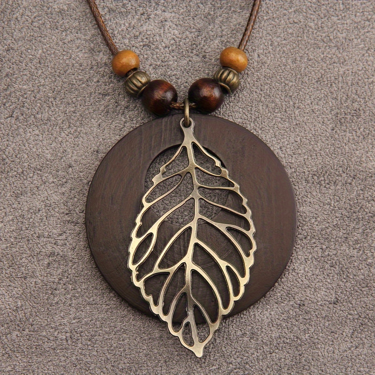 Image of 1 Green And Brown Bohemian Leaf-shaped Wax Rope Pendant Long Chain With Hollow Leaves Beaded Necklace - Vintage Style Valentine's Day Gift For Girlfriend Or Boyfriend, Couple's Edition