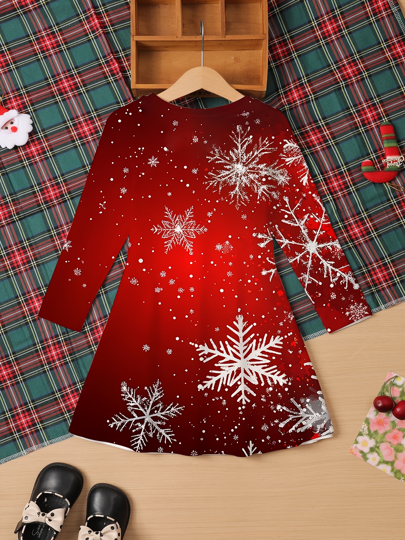 open lace back dress Suzie Snowflake