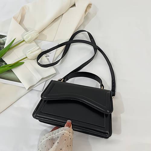 fresh and trendy small square bag one shoulder crossbody bag and magnetic closure bag solid color and popular bag