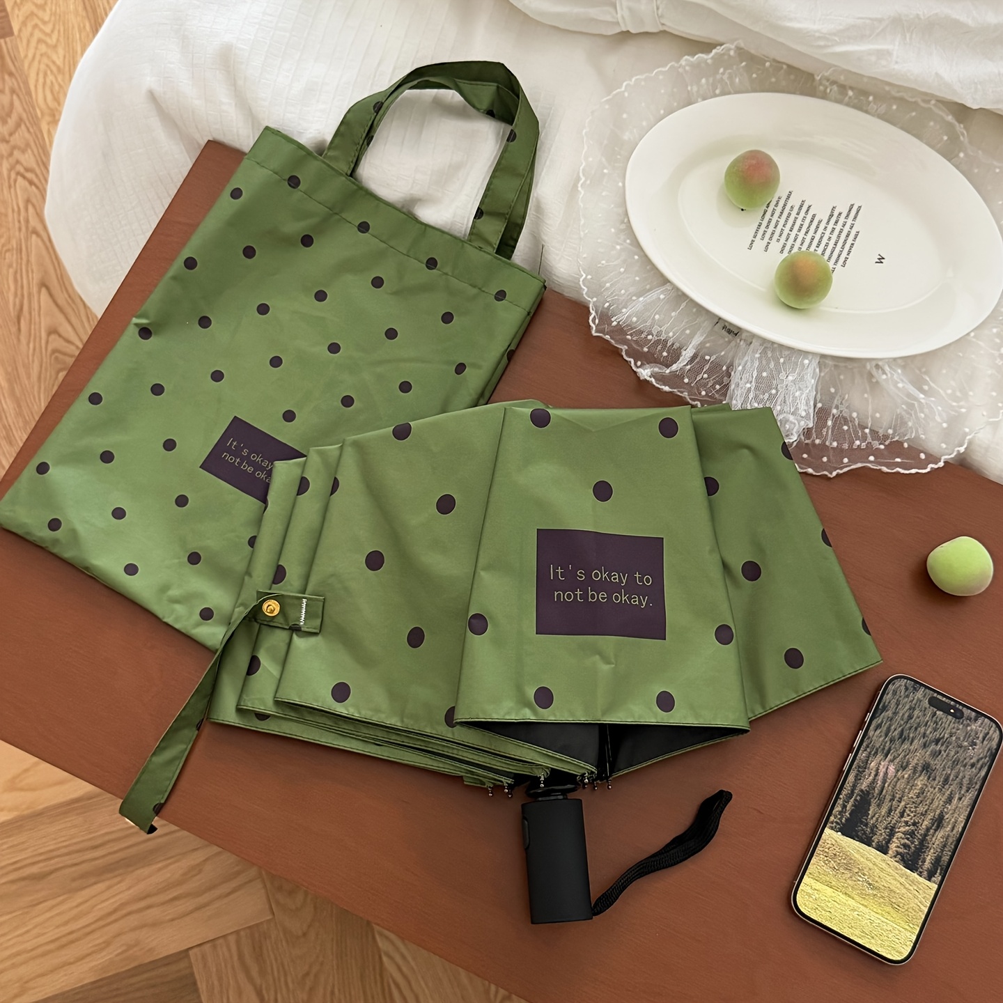 TEMU Green Polka Dot 8-bone Umbrella With Unique , Durable, Stylish, And Portable, Perfect As A Must-have Gift For , Featuring A Small Tote Bag