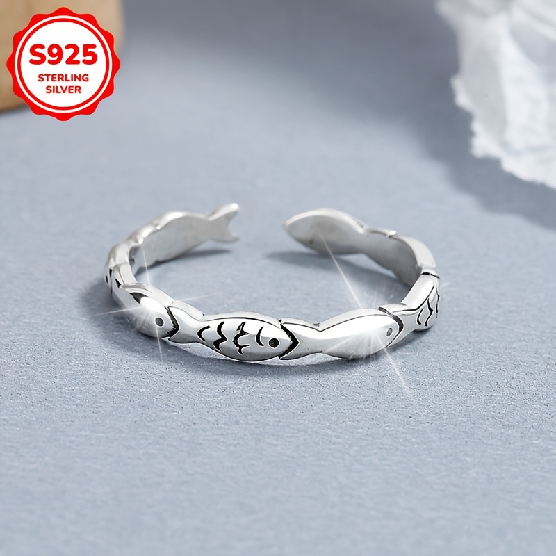 Retro Style Women's Silver Fish Ring