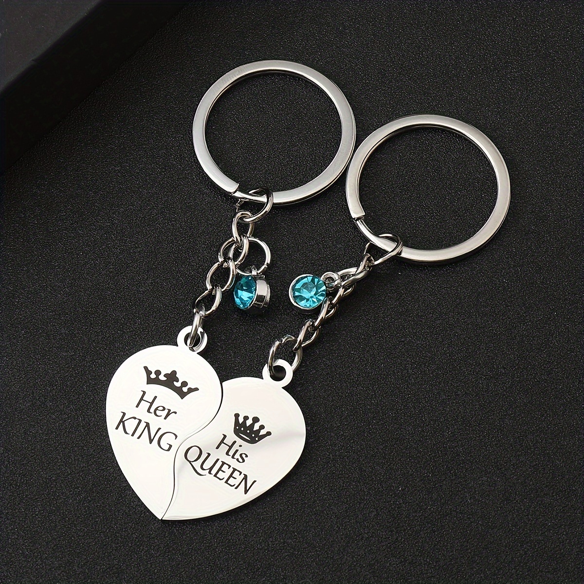 

2pcs/set Her King His Queen Keychain Matching Heart Stainless Steel Key Chain Ring Valentine's Day Wedding Day Gift For Women Men