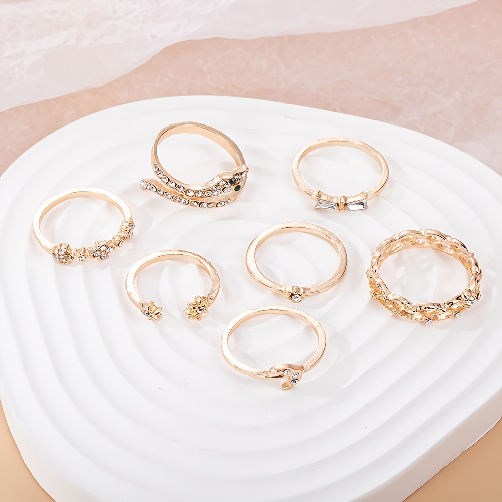 7pc inlaid shiny rhinestone stack ring set minimalist finger ring jewelry set for women daily wear details 2