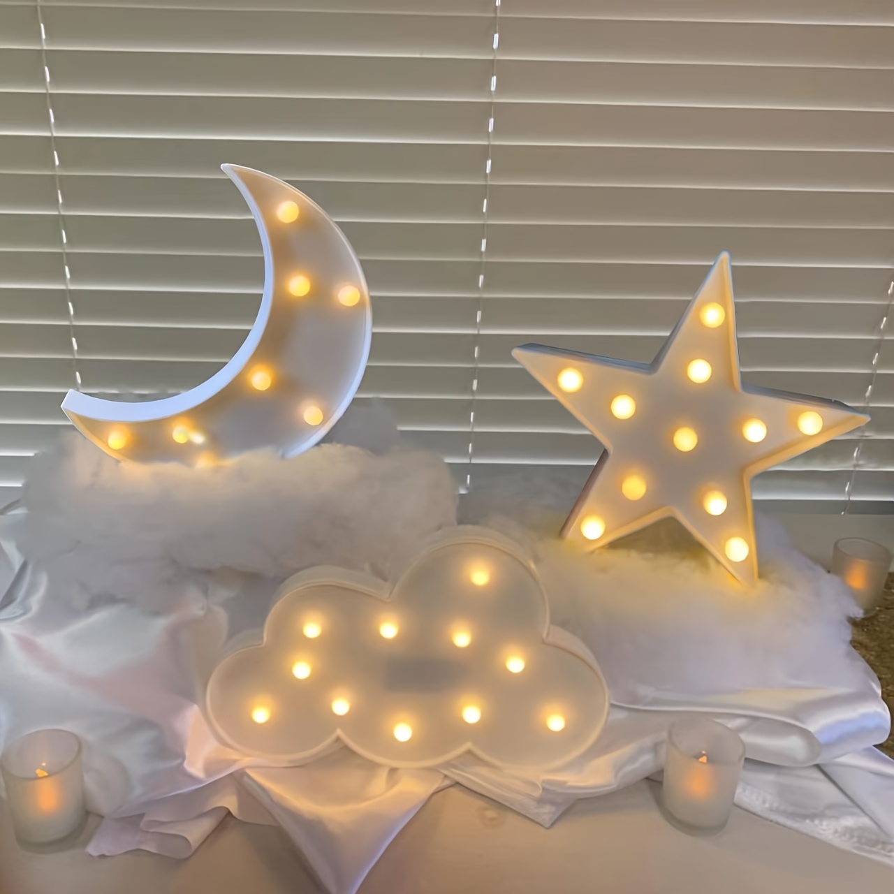 3 LED star and moon cloud lights, home decoration, wall decoration pendants, party supplies night lights, birthday parties, performances, room decoration atmosphere lights, cute   creative decoration props, battery power (batteries not included).