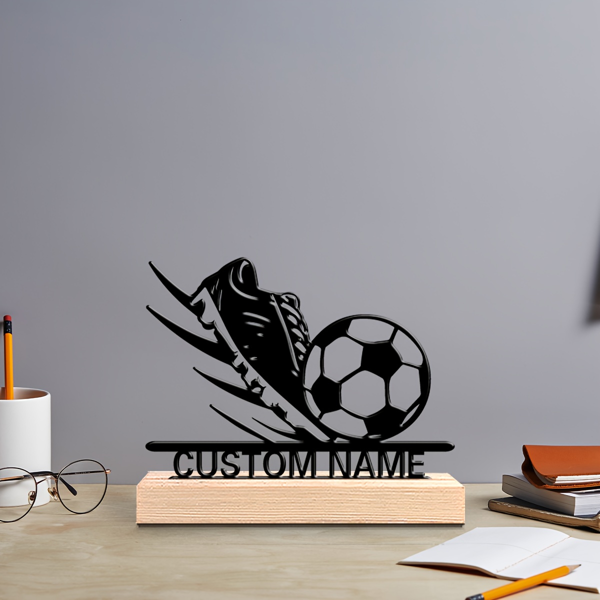 TEMU 1 Customizable Soccer Player Metal Statue With Wooden Base - Style Desktop Decor, Perfect For Sports Enthusiasts, Ideal Gift For Bedroom,