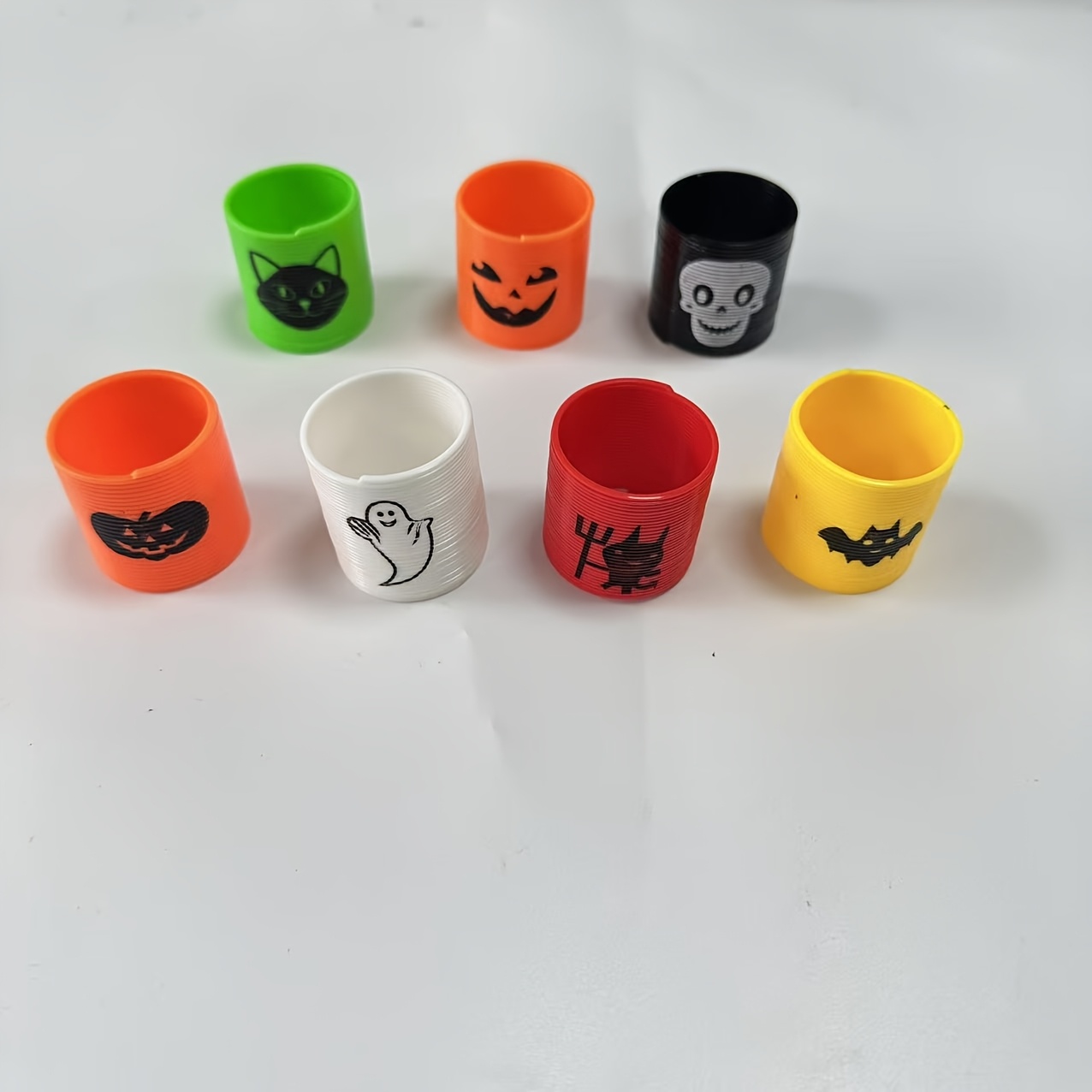 TEMU Paquete de 12/25 piezas de recuerdos para infantil, mini juguetes de mágico para Halloween y artículos para de , surtidos, con patrones de