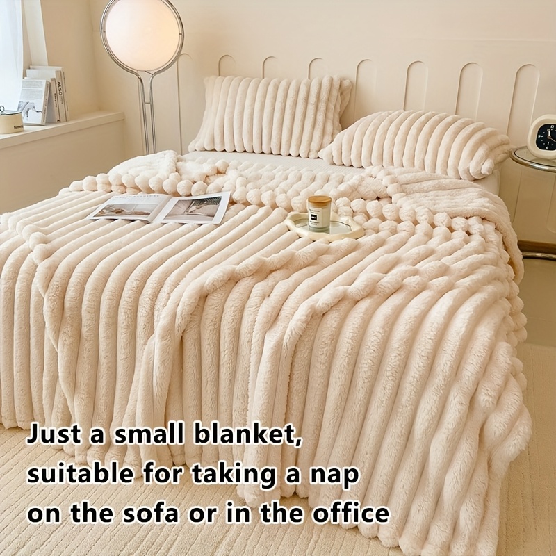 1pc Solid Color Wide Stripe Blanket, Suitable For Autumn And Winter, Thickened And Warm, Instantly Warm To The Touch, Multi-functional, Used As A Throw Blanket, Nap Blanket, Or Pet Blanket