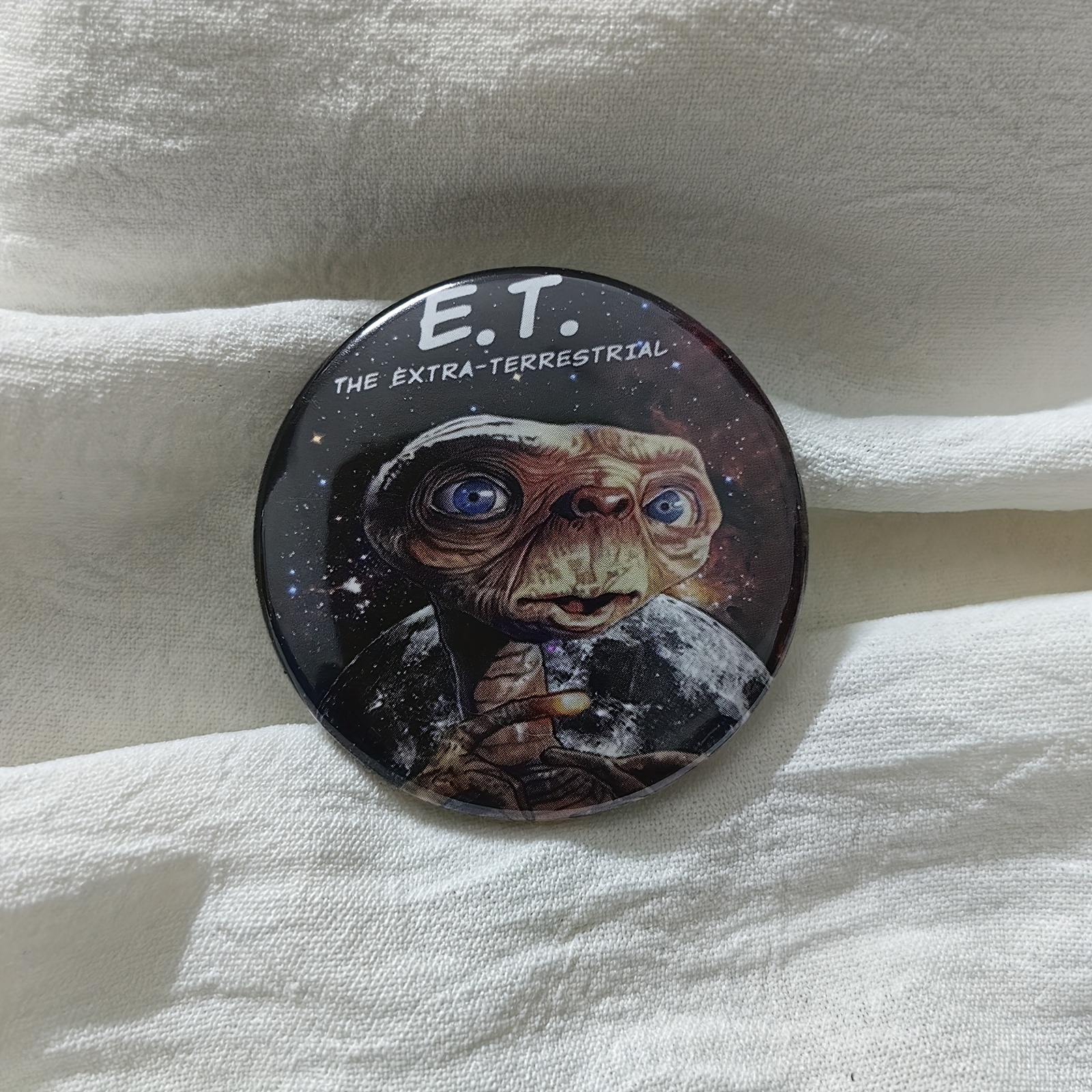 

1pc E.t. The Extra-terrestrial Pattern Button Badge, Plastic Safety Pin Brooch, Bag Charm, Clothing Accessory, For