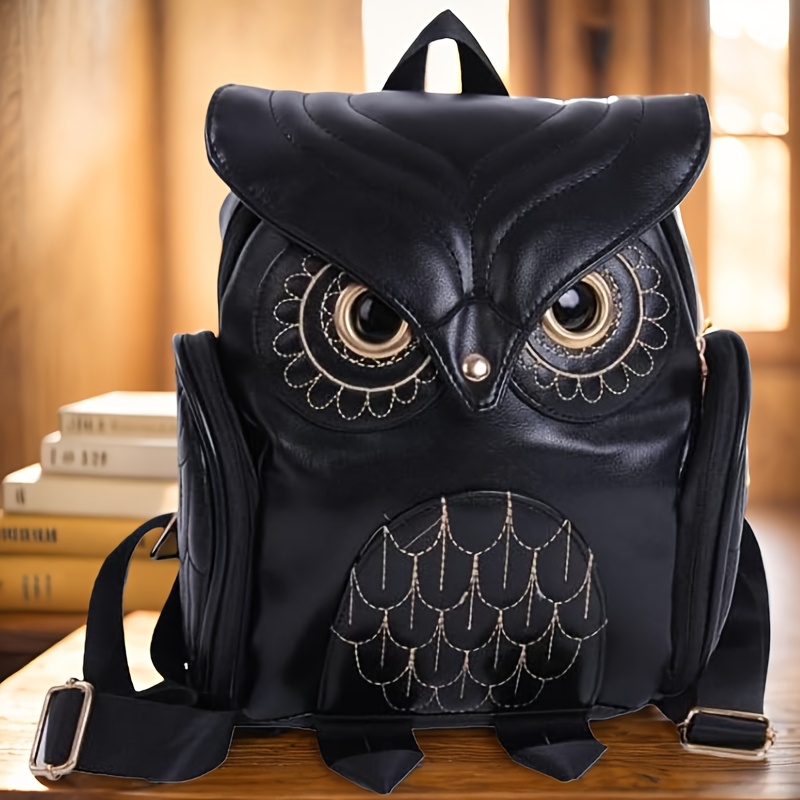 

Black Owl-shaped Pu Backpack With Golden Embroidery, Adjustable Straps & Zipper Closure – Stylish Halloween Accessory For , Travel Or Use, Casual Daypack | Stylish Embroidery | Polyester