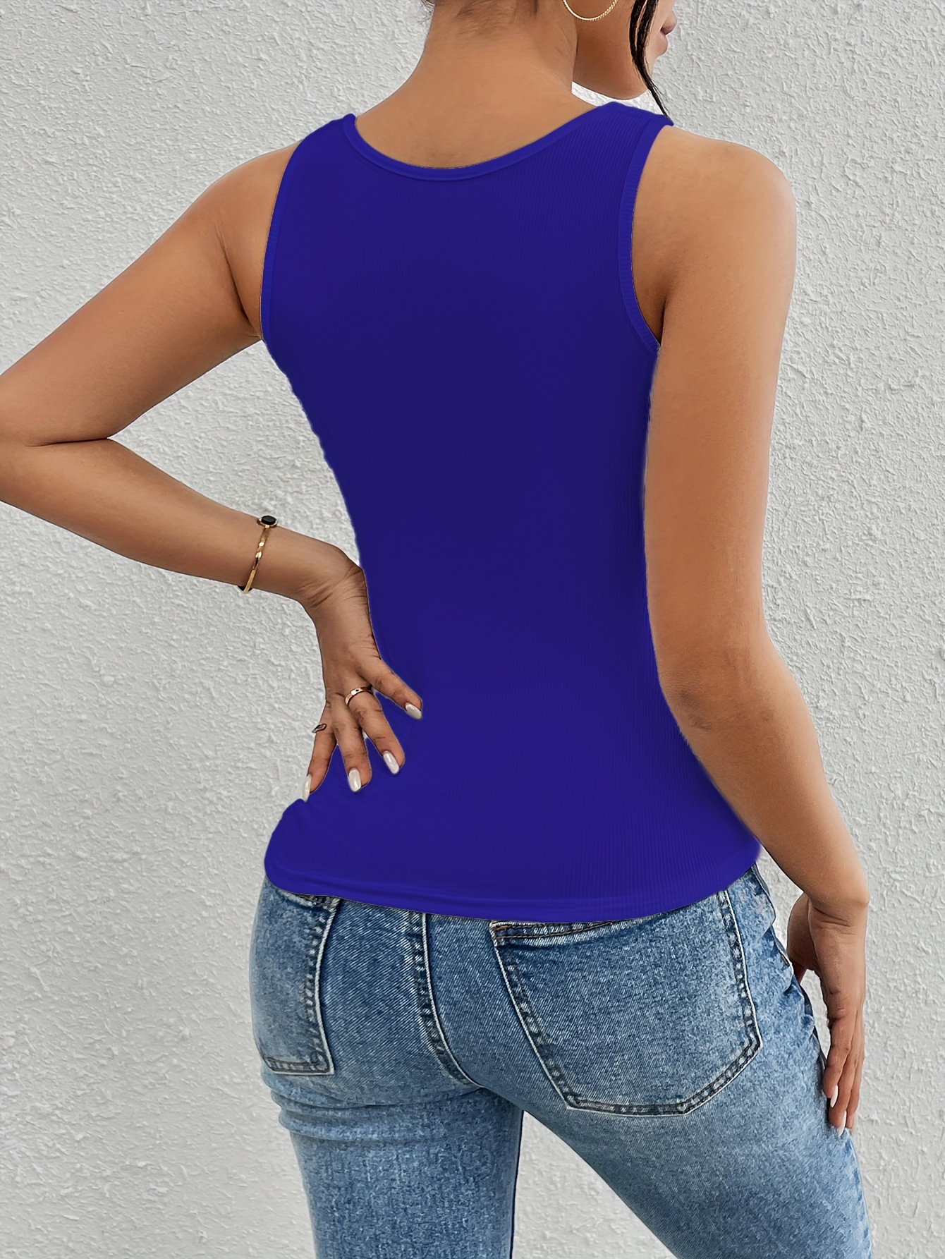 Women's Sexy Slim Fit Sleeveless Boat Neck Tank Top - Stretchy Knit Fabric with Keyhole Cutouts, All-Season Versatile Wear, Machine Washable Solid Color, Ladies Tank Tops