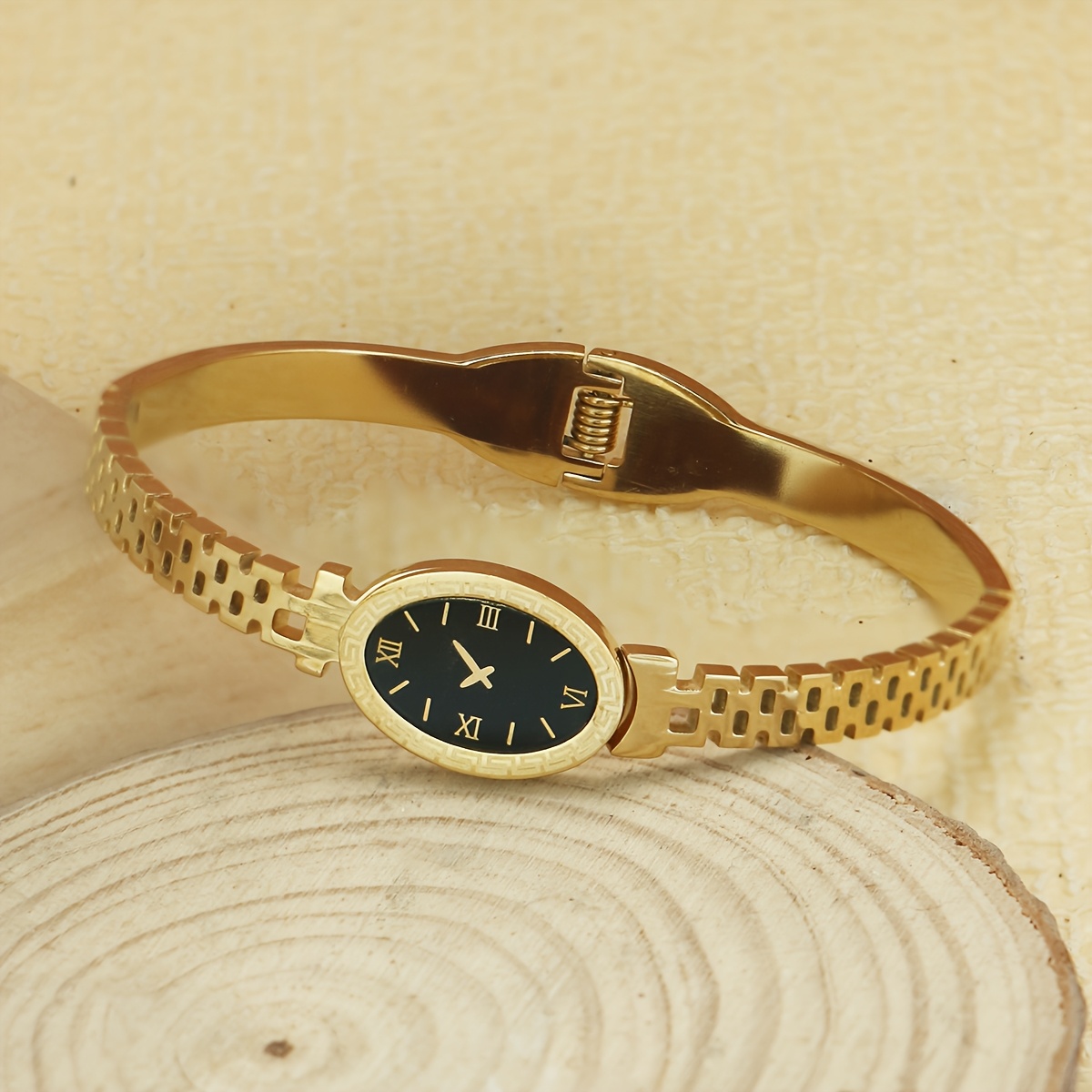 TEMU Vintage Roman Numeral Hollow Bracelet For Women's Watch Disc Strap Style Bracelet Suitable For Daily Wear (just A Bracelet, Not A Watch)