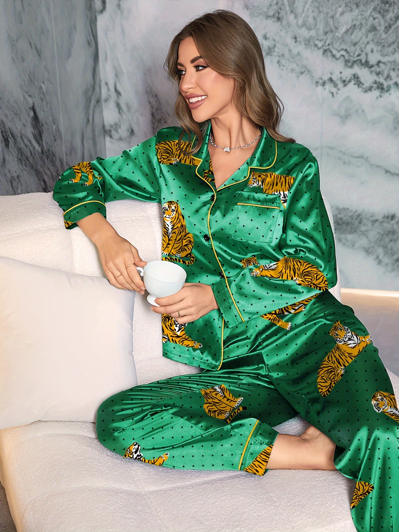 cardigan stampa tigre e pigiama a maniche lunghe in raso Temu