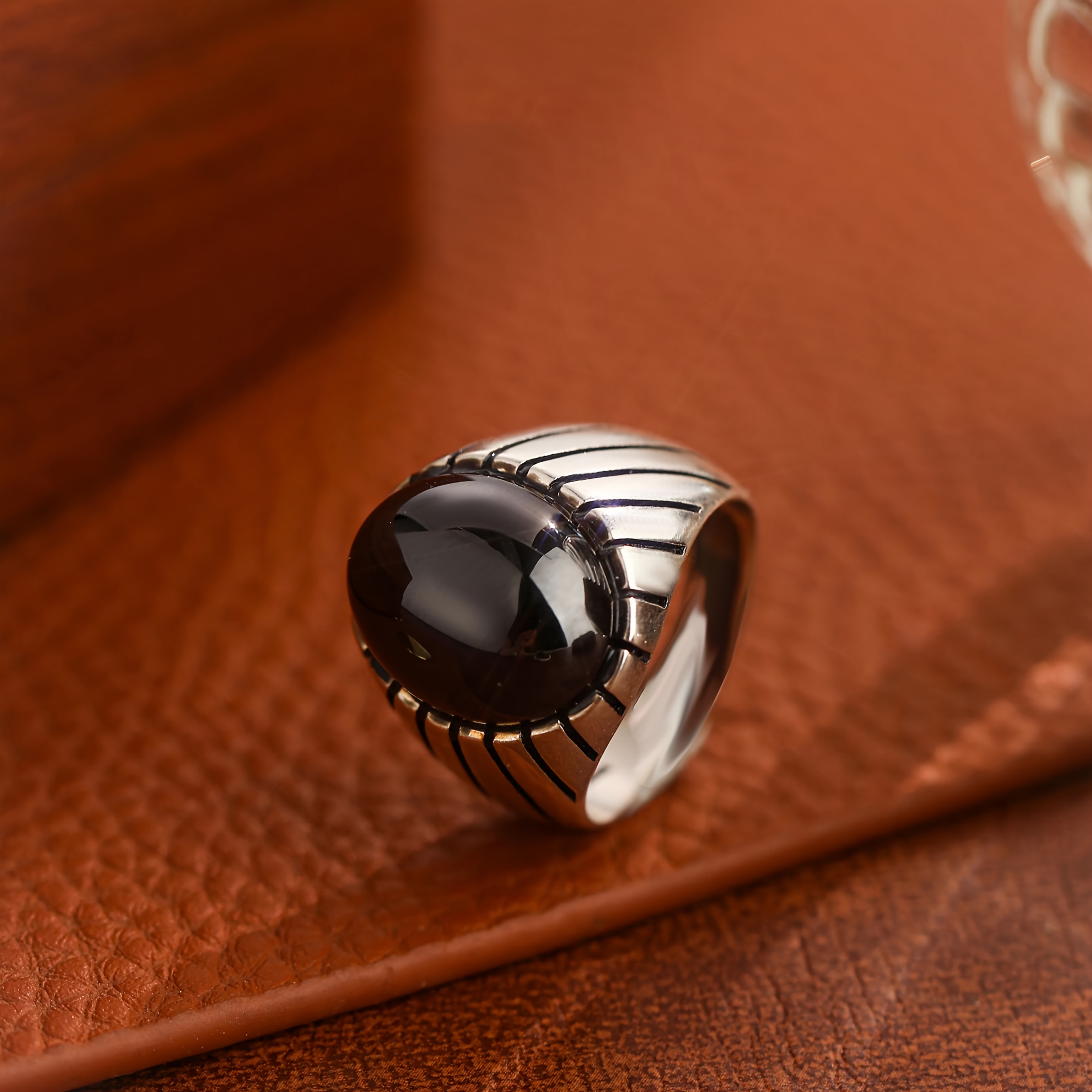Image of [5a Quality] Men's Retro 2 Tone Totem Ring, Natural Decoration - Unique And Fashionable Jewelry, A Holiday Gift For Male , Suitable For Party Attendants And Daily Wearing