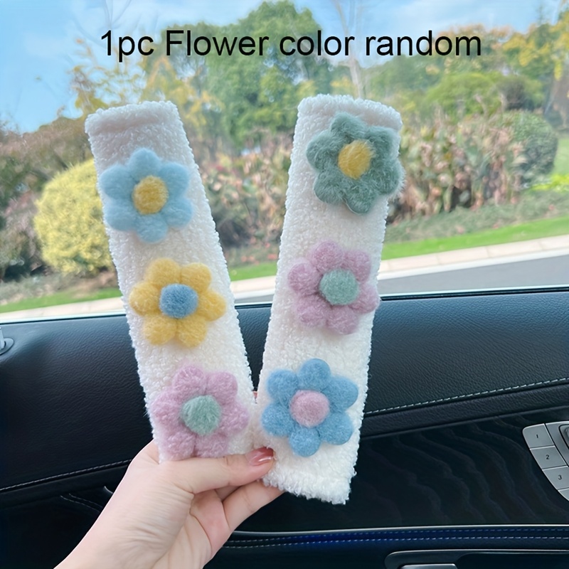 1pc Random Car Seat Belt Shoulder Pad, Cute Hyuna-style Floral Car Seat Belt Cover, Creative Plush Protector, Car Interior Decoration