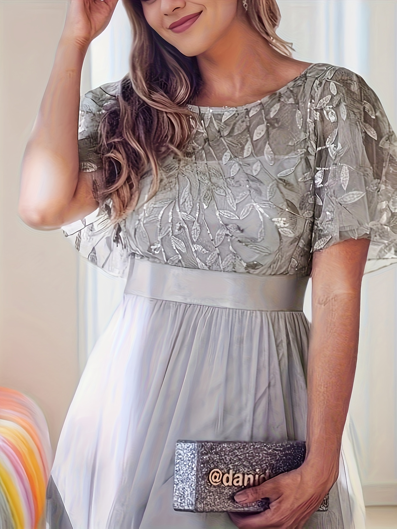 Plus Size - فستان سهرة أنيق بحجم كبير مع زينة زهور - فستان حفلات بدون أكمام بأسلوب A-Line، لون صلب، إغلاق بسحاب، قمة ملائمة وتنورة طويلة للزفاف والولائم والمناسبات الرسمية، ملابس زفاف للضيوف | فستان مزخرف بالزهور | خطوط مريحة