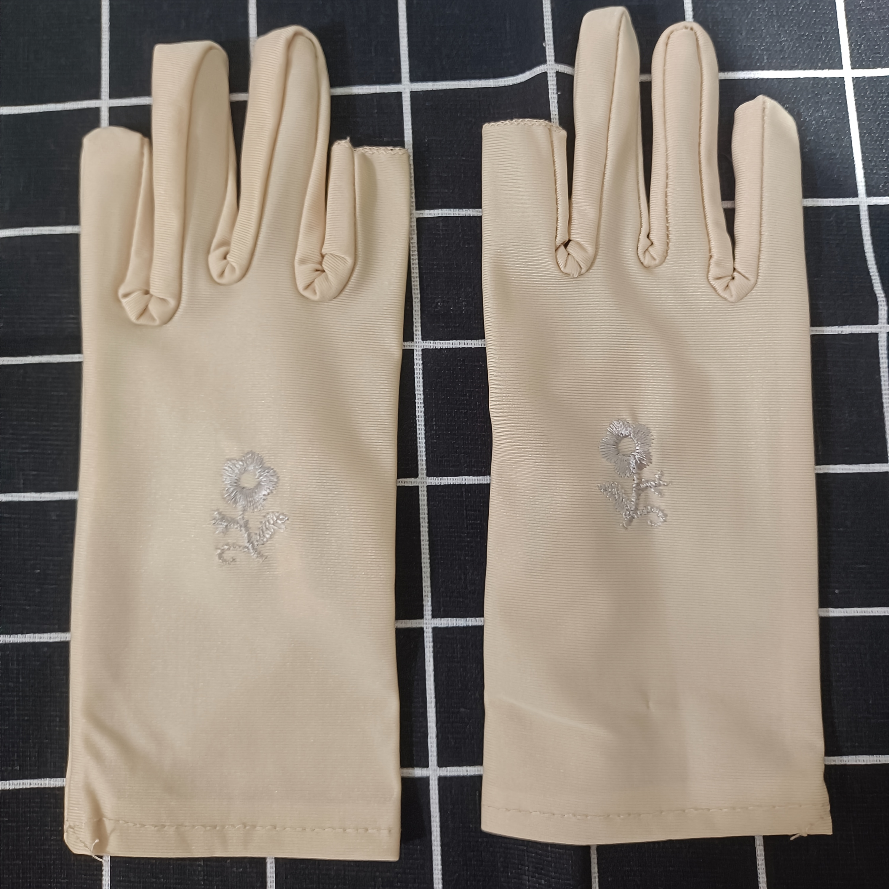 TEMU Spring And Summer Two-finger Sunscreen Gloves For Women Thin Half-finger Sunscreen Two-finger Elastic Touch Screen Autumn