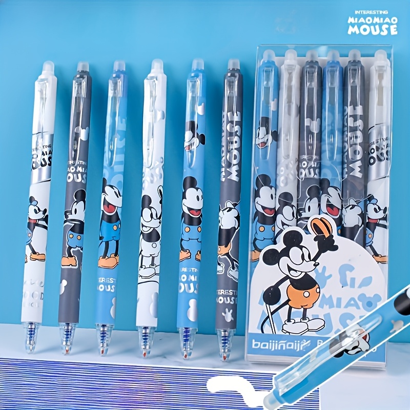 

Un stylo effaçable Disney Mouse parmi six, équipé d' à séchage rapide de 0,5 mm qui peut facilement effacé, rendant les stylos idéaux pour des fournitures de bureau adorables.