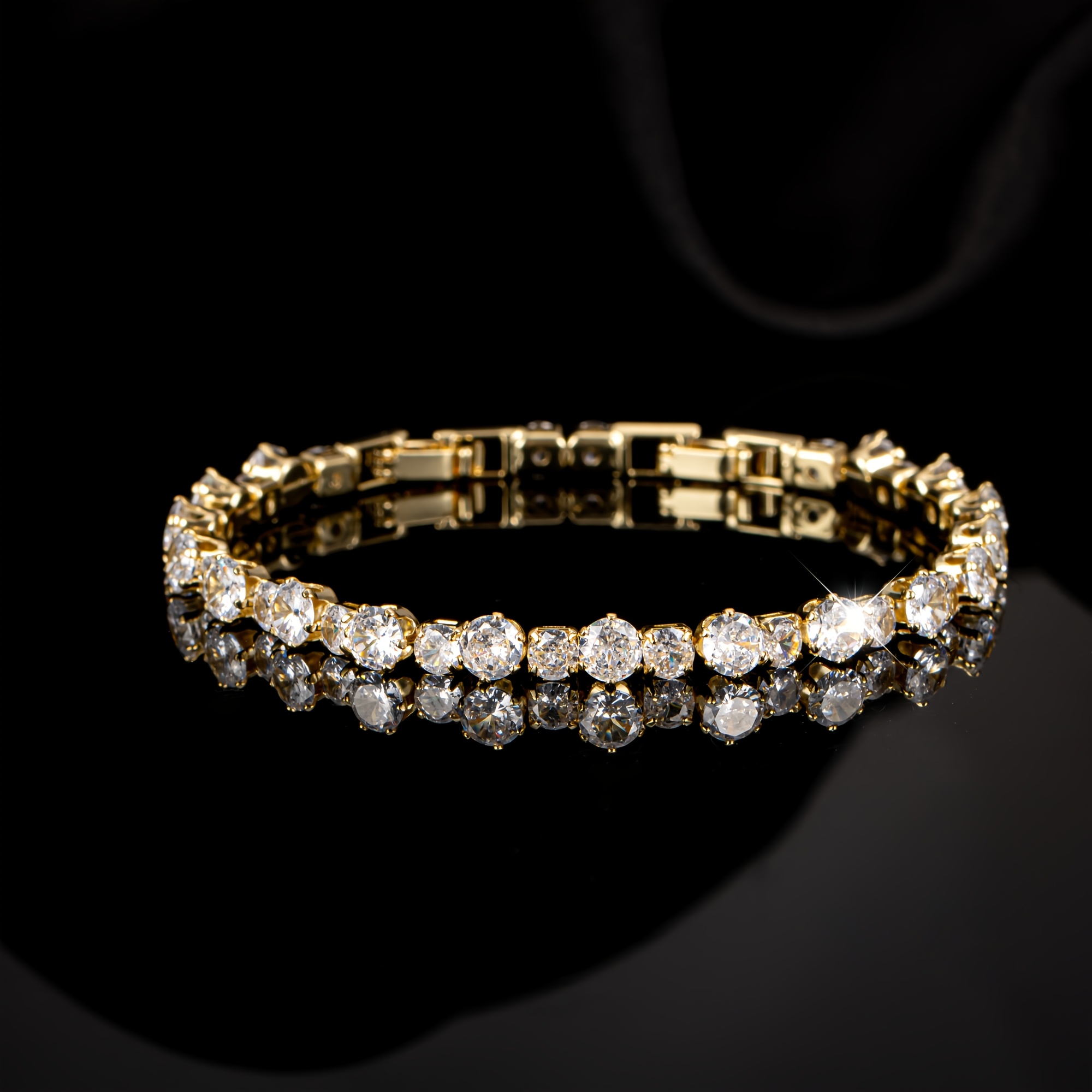 E-shop A Größe Rundes, Versetztes Armband mit Kupferbeschlag und Zirkonia, Unisex Mode Schmuck, Glänzende Elegante Mode Accessoires, Klassische