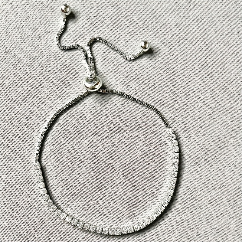 E-shop Verstellbares Kettchen-Armband – Mit funkelndem synthetischem Zirkonia – Ein Verlobungsschmuck-Geschenk für Damen
