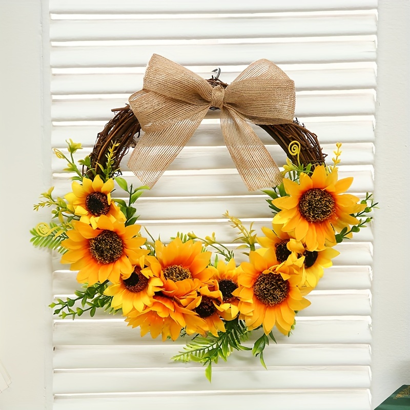 

Garden Style Artificial Sunflower Wreath With Bee Accents, Plastic Rustic Floral Door Hanging, No Electricity Needed, Featherless Decorative Sunflower Garland