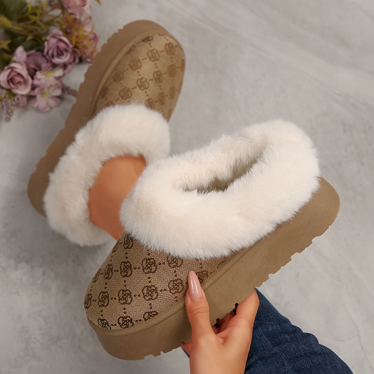 Women's Autumn And Winter New Thick-soled Short Boots Snow Boots Fleece Warm Winter Versatile Bread Shoes Comfortable Warm Winter Boots