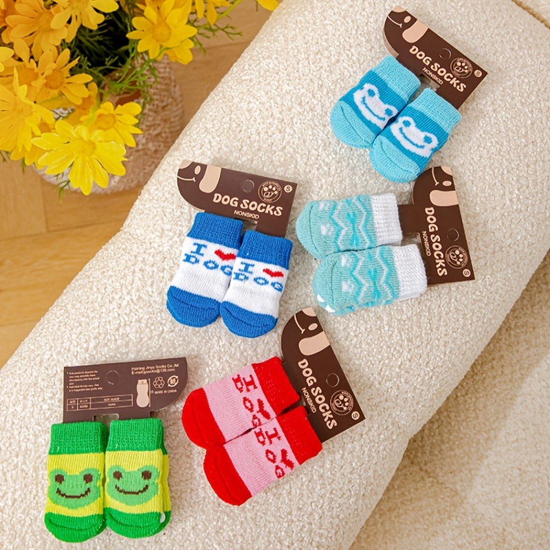 4pcs Random Style Non-Slip Dog Socks for Paw Protection