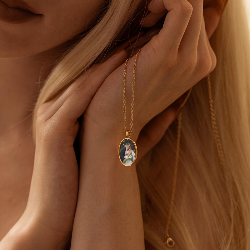 Personalized Custom Round Tag Photo Pendant Necklace