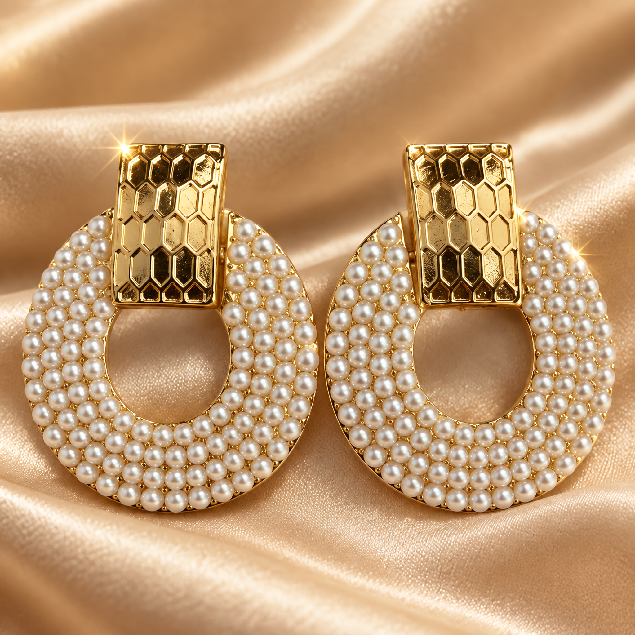 TEMU A Vintage Golden Honeycomb Rectangular Hollow Ring Dangle Earring, Suitable For Women' Wear, Weddings, And Parties.