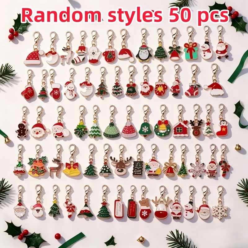 TEMU 50 stuks geassorteerde sleutelhangers met kerstthema, inclusief kerstman, sneeuwpop, peperkoekmannetje, bel, rendier en meer