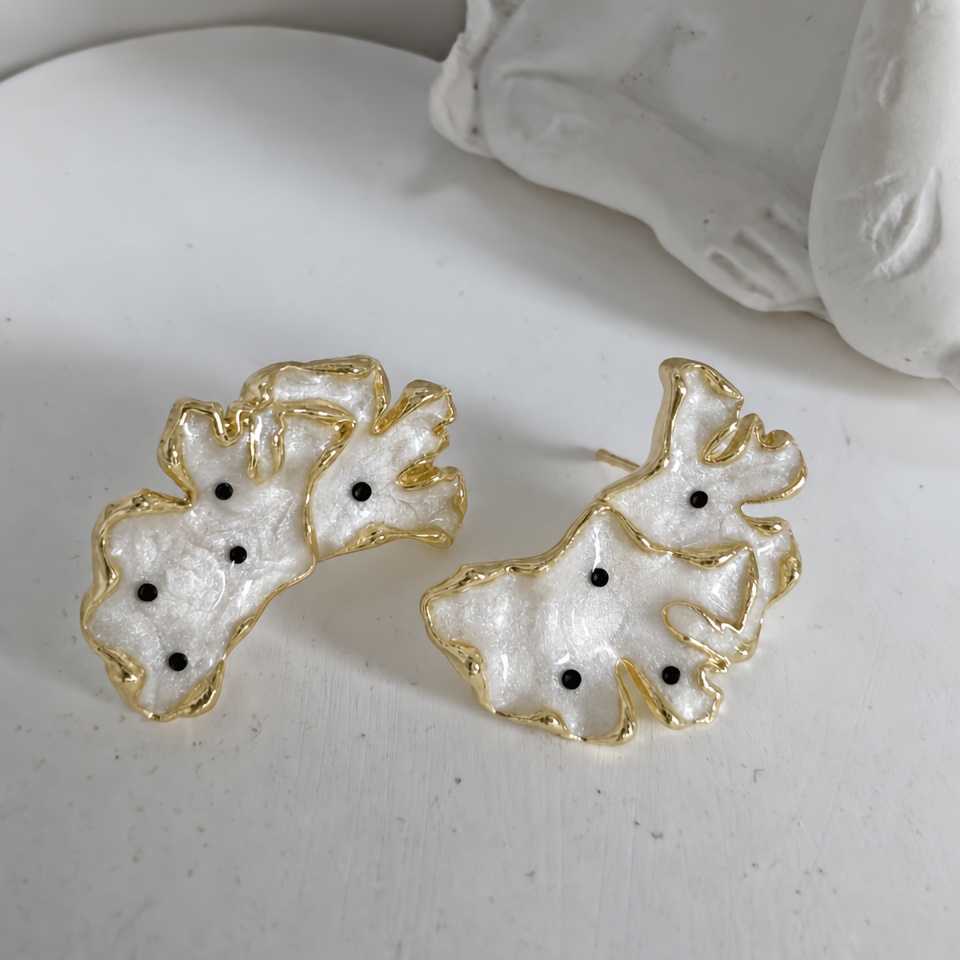 Women's Vintage Bohemian Petal Stud Earrings, Blush Polka Dot