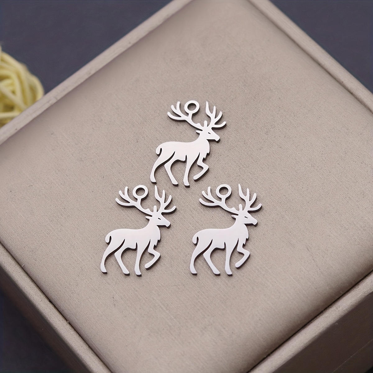 TEMU 3pcs 304 Stainless Steel Reindeer Charm Pendants, Creative Christmas Deer Silhouette Metal Charms For Making Bracelet Necklace Earring Craft