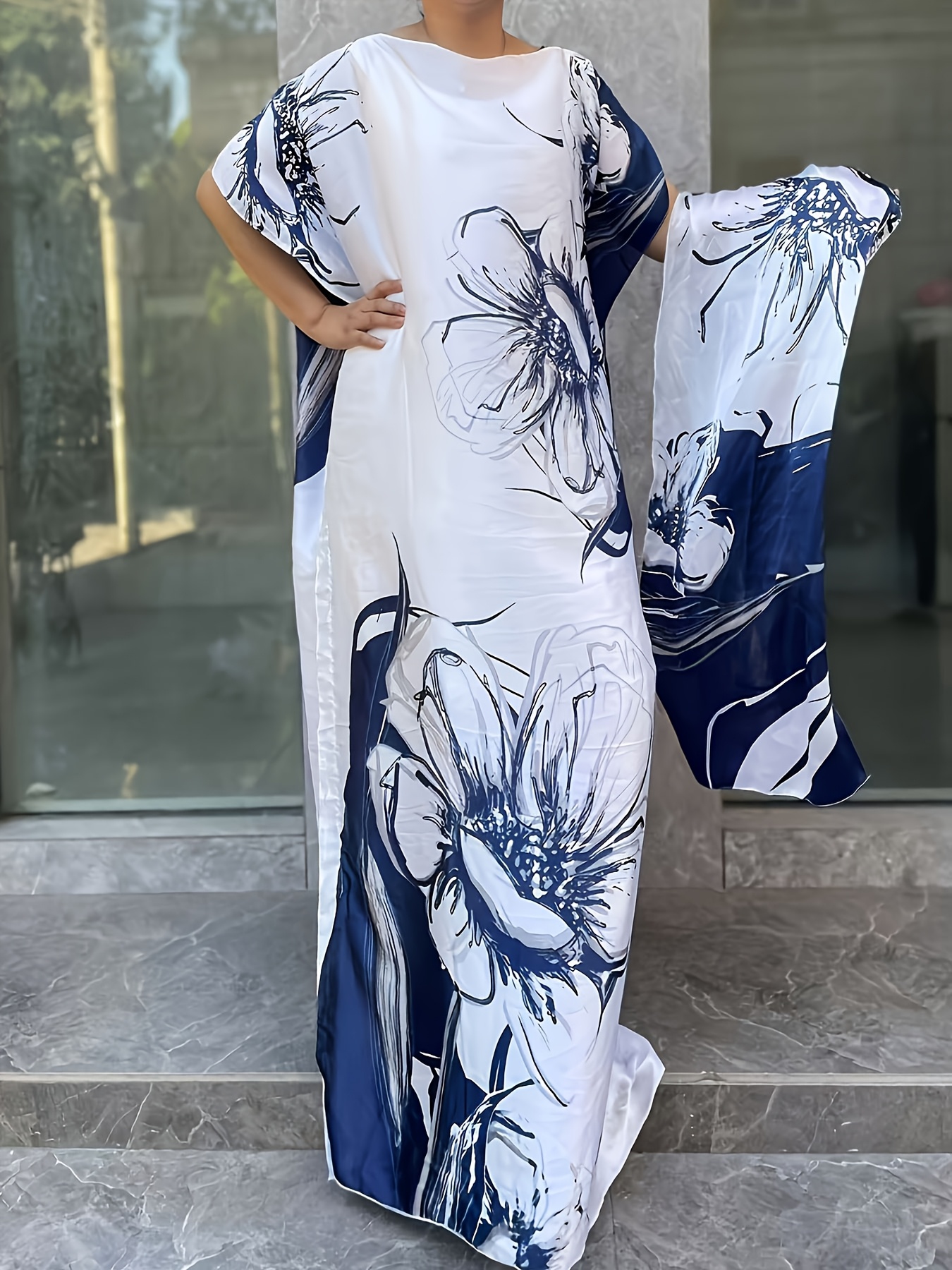 Elegant Plus Size Floral Print Maxi Dress with Matching Scarf - Short  Sleeve, Crew Neck, Flowy Gown in Blue & White for Women - * Spring & Summer  Parties, Versatile Fashion|Floral Print Dress|Woven ...