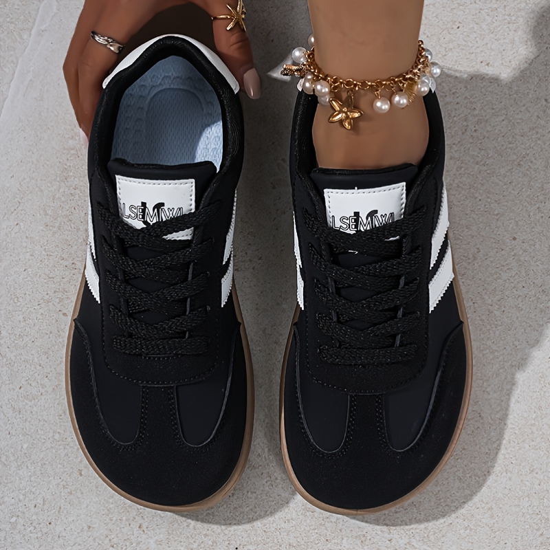 Women's Outdoor Cross-Training Sneakers with Wide Toe Box