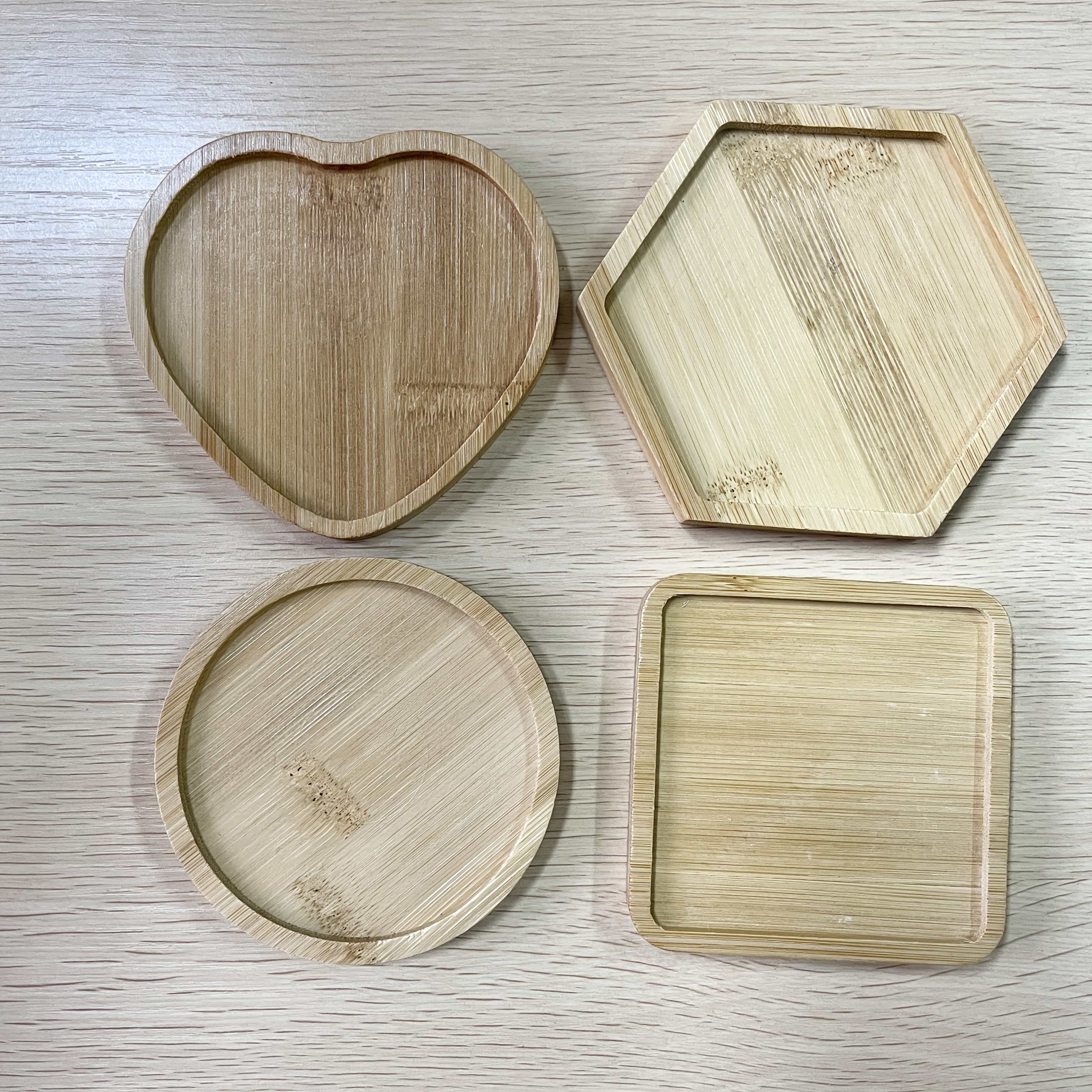 E-shop 4er-Set Holzmosaik-Bastelset - Austauschbares Untersetzer-Set, Herz, Runde, Stern- und Sechseckformen, geeignet für und Schmuckherstellung,