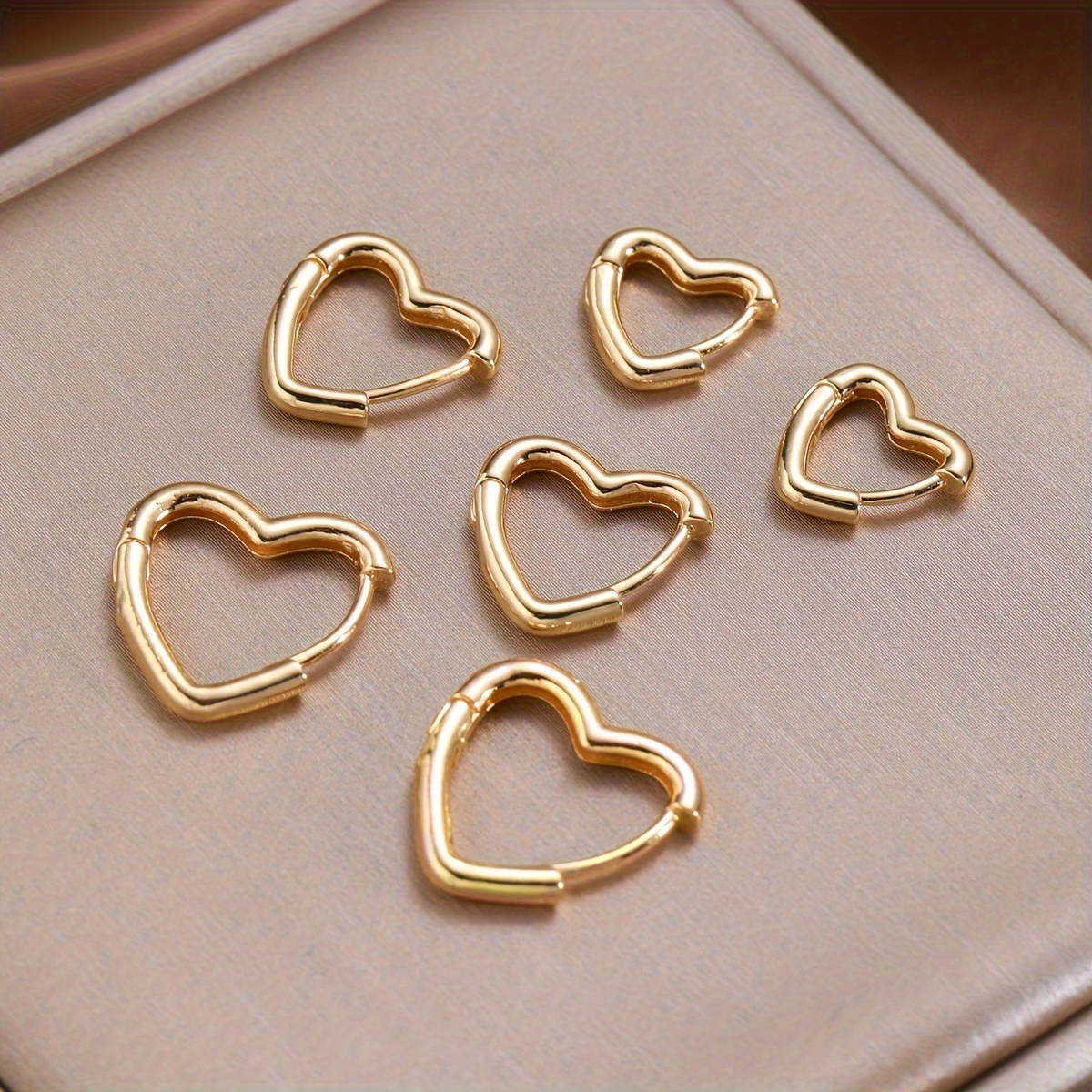 Vintage 6 Pack Heart Shaped Copper Earrings Stainless Steel Studs Set