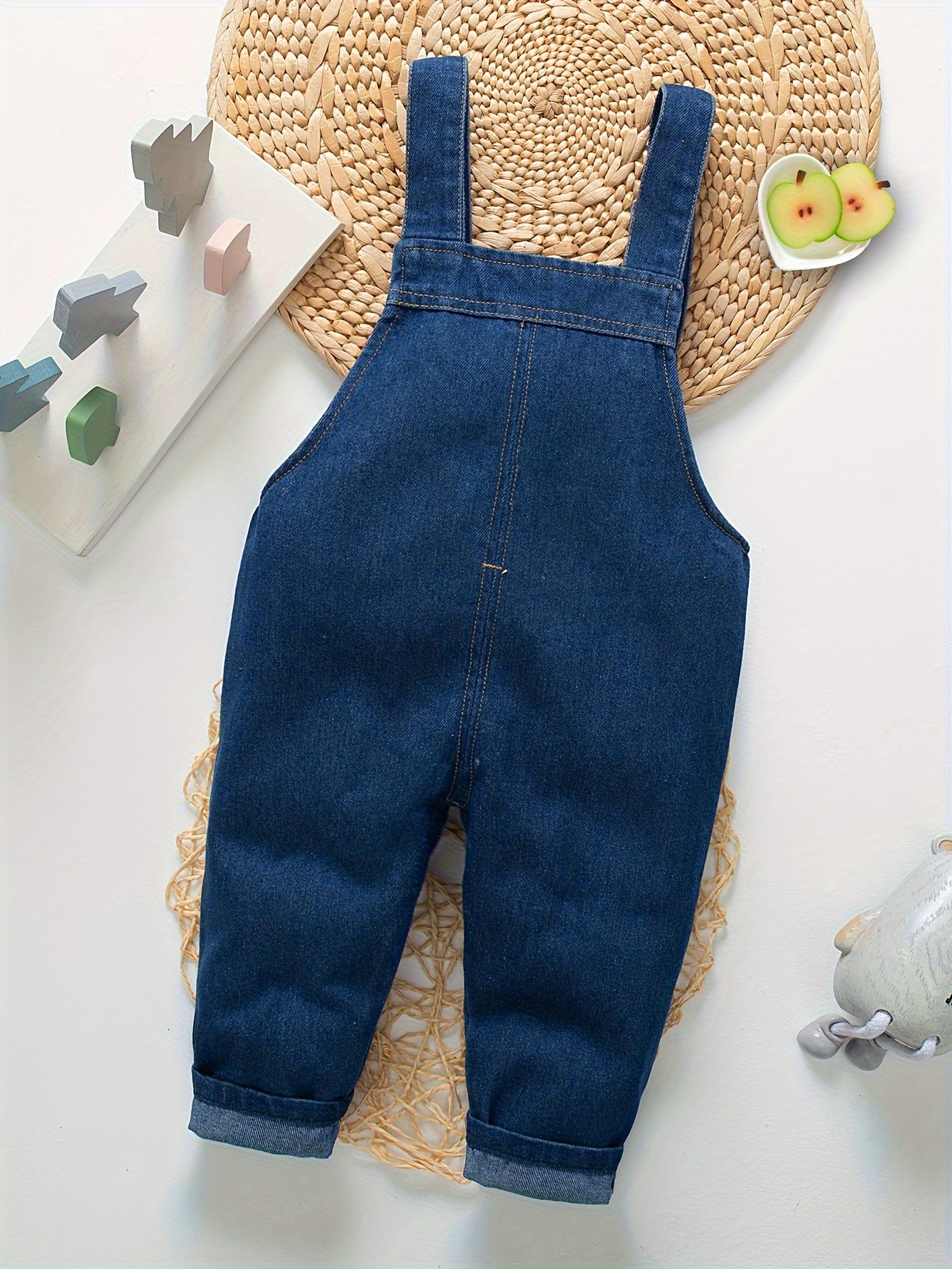 Kids' Denim Overalls - Cartoon Design, Long Sleeve, Pockets, Adjustable Straps, Loose Fit for Boys, Spring/Fall Casual Wear, for Outdoor
