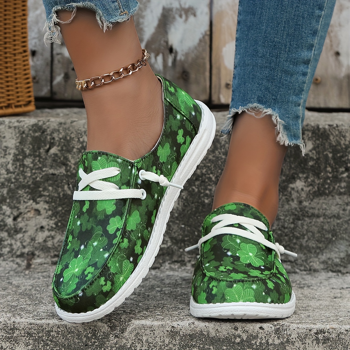 

St Patrick's Day Women's Shamrock Printing Stylist Boat Shoes, Low-top Leisure Slip-on Walking Shoes, Lightweight & Comfortable