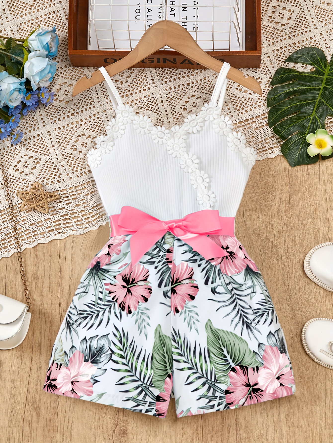 Floral Print Jumpsuit White Pink Floral Romper with Adjustable  Waistband, Lightweight Summer Outfit for Parties, Beach, Casual Attire