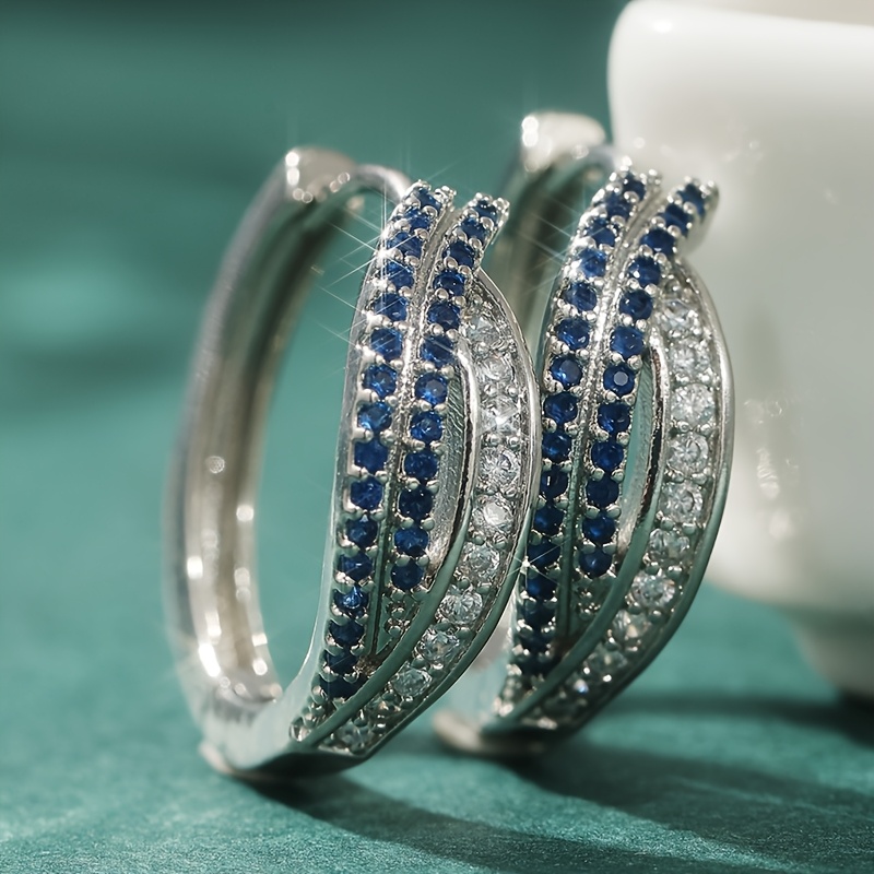 Image of New Fashionable And Versatile Blue And White Synthetic Zirconia Hoop Earrings, A Beautiful And Elegant Jewelry Gift For Women, Suitable For Wearing On Festivals, Banquets And Dates
