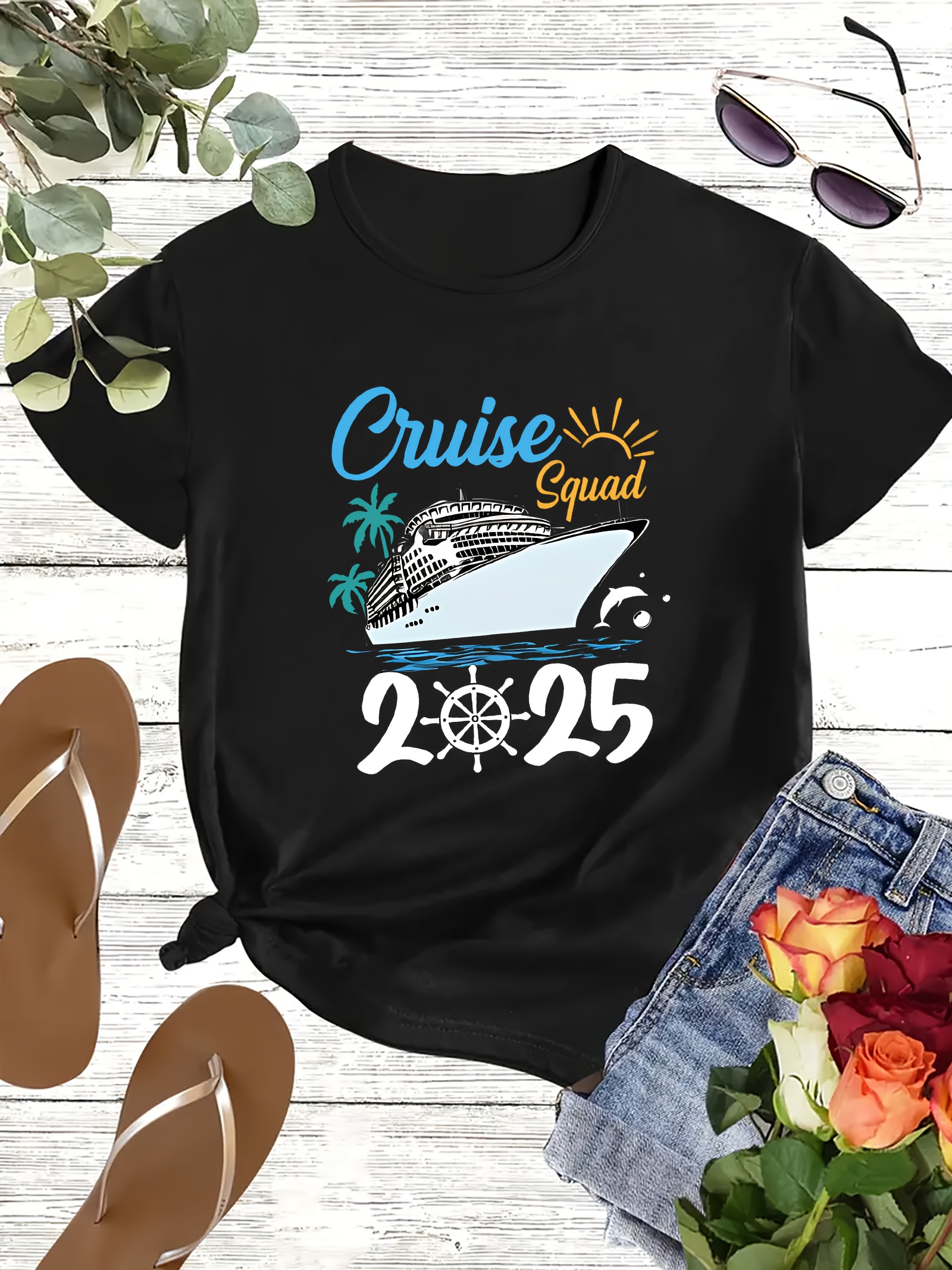 s grafikom "cruise squad 2025" - ženska ležerna s okruglim izrezom i kratkim rukavima, prozračni poliester, savršena za proljeće i ljeto | KORISTI_BODA