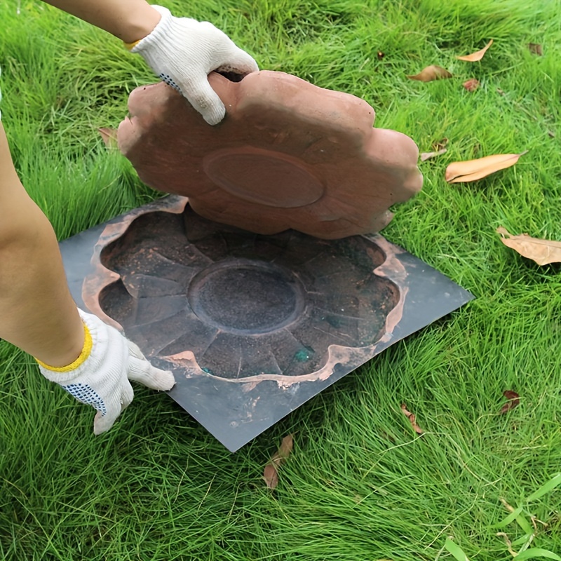 

Moule de pavage en béton en de fleur - Design personnalisable pour les allées de jardin - Matériau en plastique