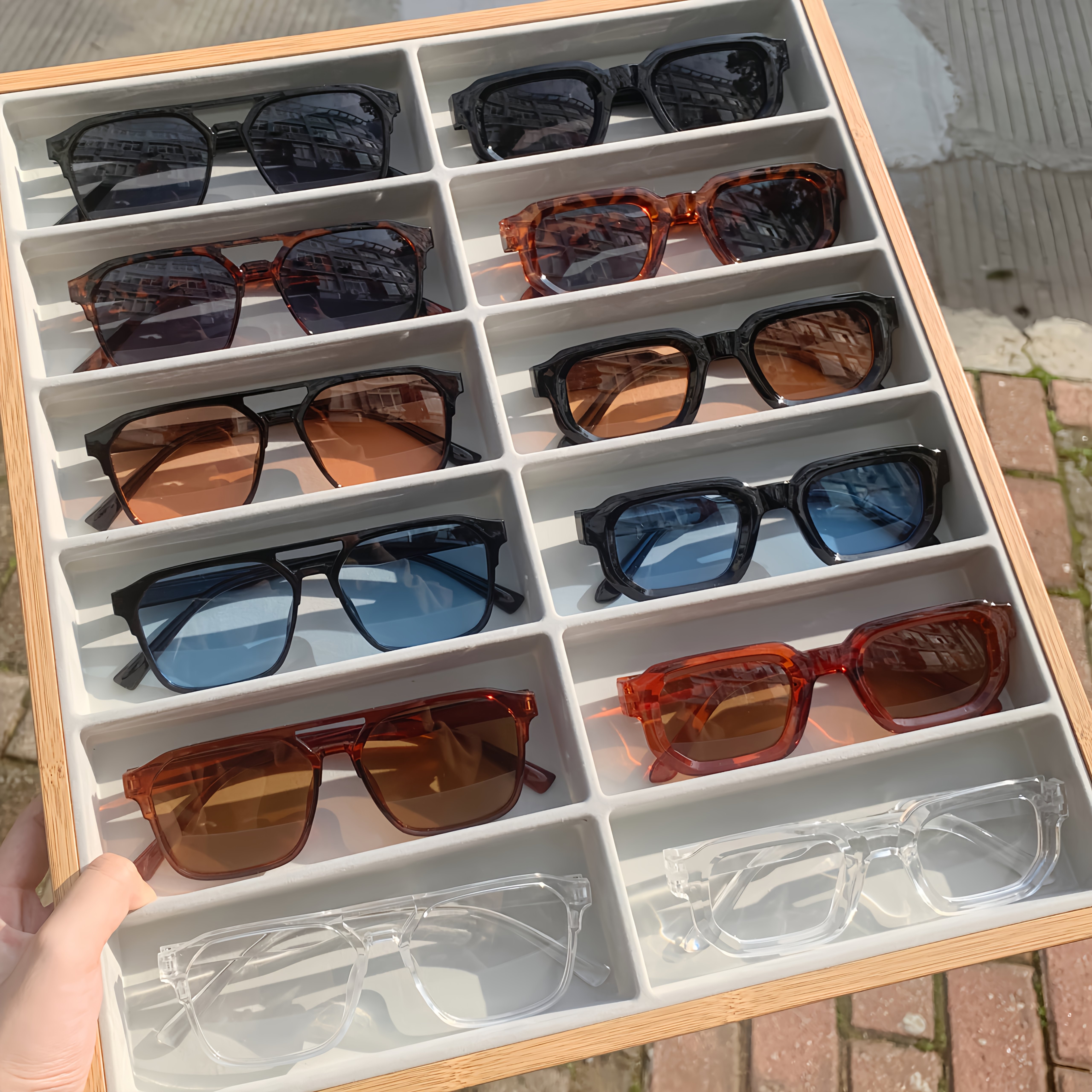 

12pcs Men' Beam Multi- Frame Fashion Glasses, Suitable For Daily Commuting, Photo Shooting, For Gifts, Glasses Tray Not Included