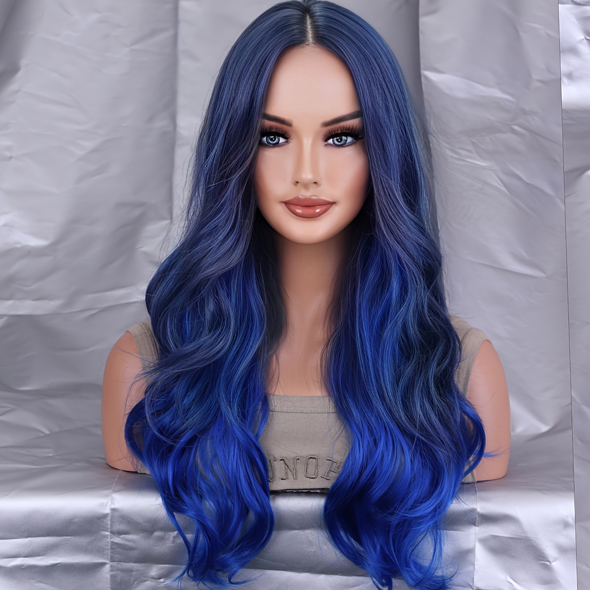 Image of A Royal Blue Wavy Wig For Women With Curls And A Middle Part, Made From Heat-resistant Synthetic Fibers, Parties