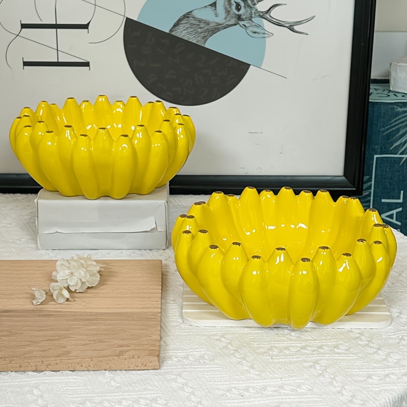 Large 9.5-Inch Ceramic Banana-Shaped Serving Bowl - Vintage Style Fruit and Snack Plate, Food-Safe, Ideal for Home, Restaurant, or Hotel Use, Fruit Display | Creative Storage | Ceramic Bow