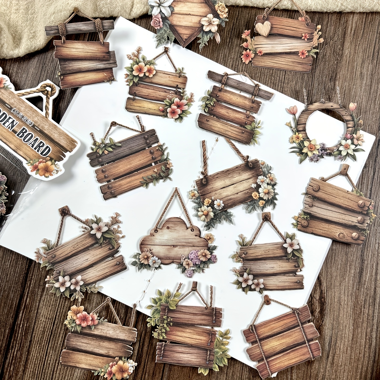 A Pack Of 15 Vintage Floral Botanical Wooden Sign Write-on Stickers For Journal Diy Collage