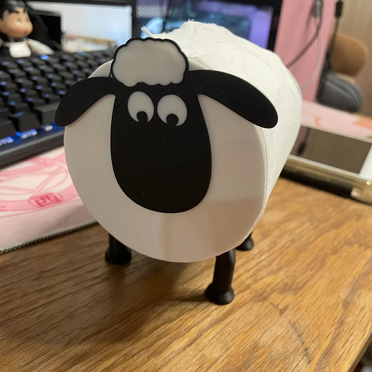 

Sheep-shaped Holder - , Freestanding Plastic Napkin Stand For Home Decor, Unique, Paper Towel Holder, Towel Racks