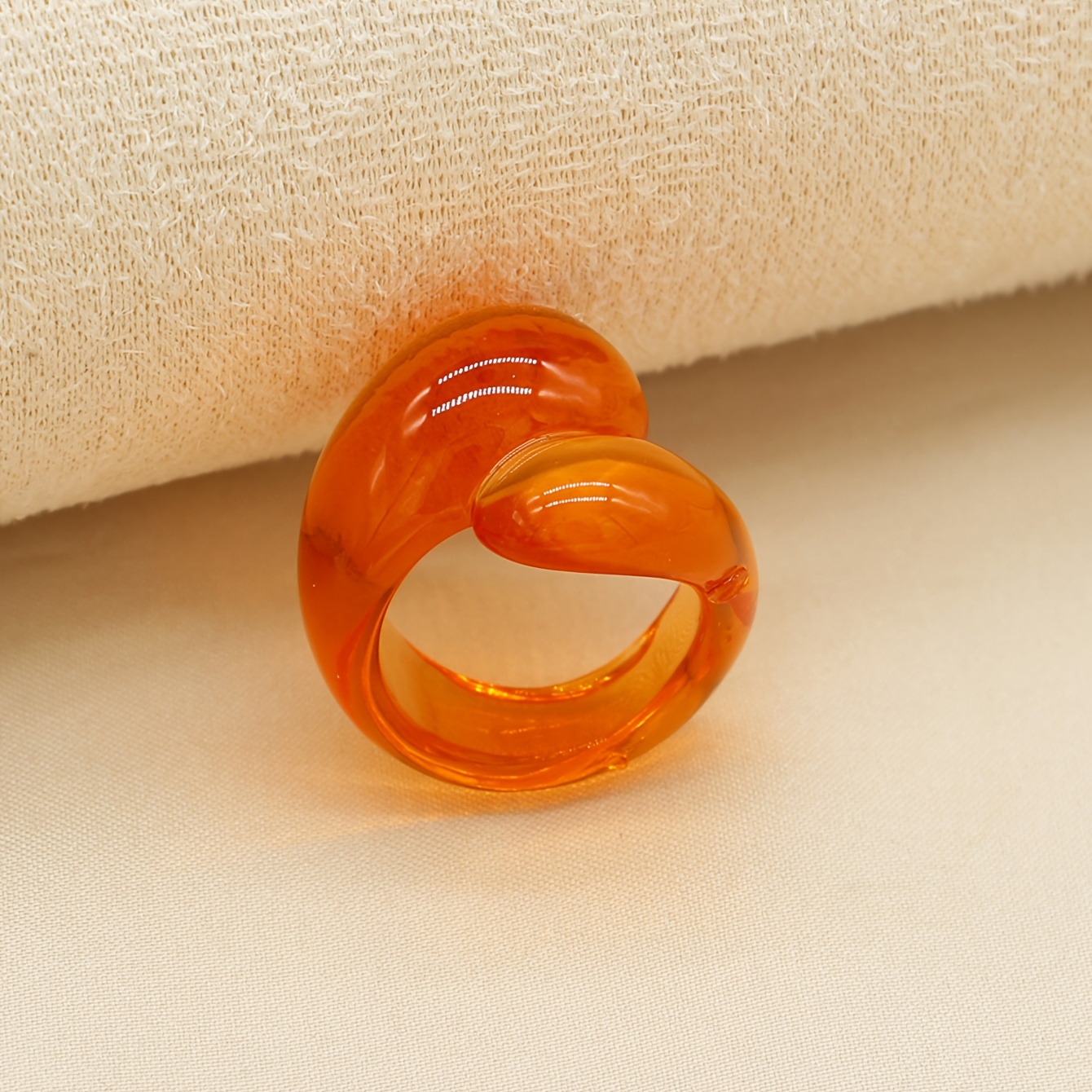 Bohemian Style Vintage Minimalist Resin Closed Ring